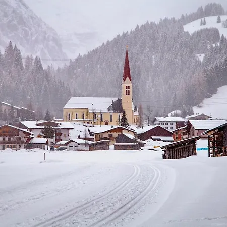Posthotel Lechtal, Arlberg Hotel 3*