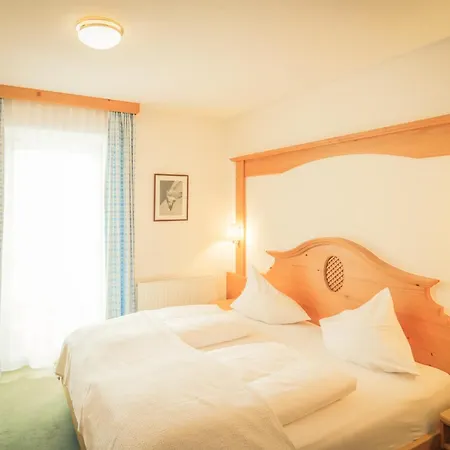 Posthotel Lechtal, Arlberg 3*