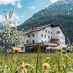 Posthotel Lechtal, Arlberg Szálloda